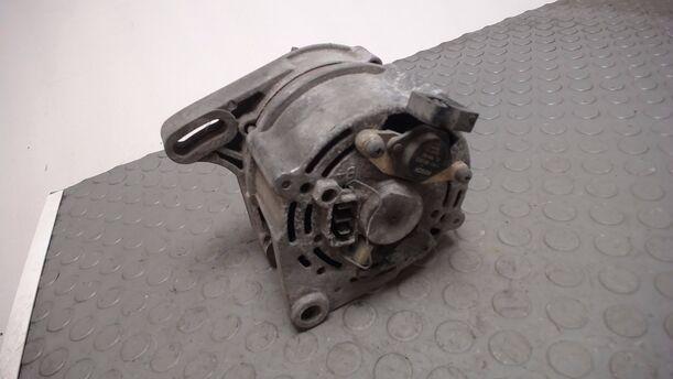 Foto: LICHTMASCHINE eines Seat Malaga 1.2i GLX