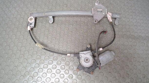 Foto: FENSTERHEBER HINTEN LINKS eines Nissan Primera 2.0 SLX