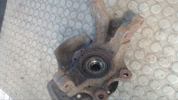Foto: ACHSSCHENKEL VORNE LINKS eines Opel Corsa 16V Joy