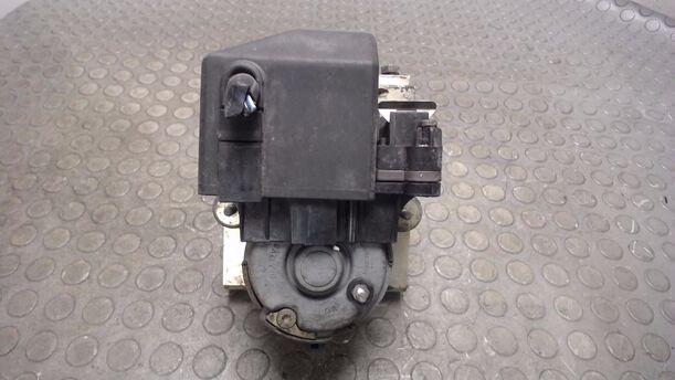 Foto: ABS-BREMSAGGREGAT BOSCH eines Lancia Delta 1.6 i.e.