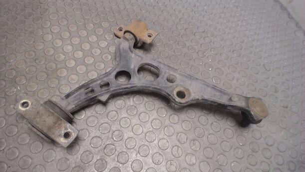 Foto: QUERLENKER  VORN LINKS eines Lancia Delta 1.6 i.e.