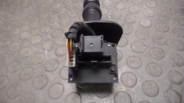 Foto: WISCHERSCHALTER eines Lancia Delta 1.6 i.e.