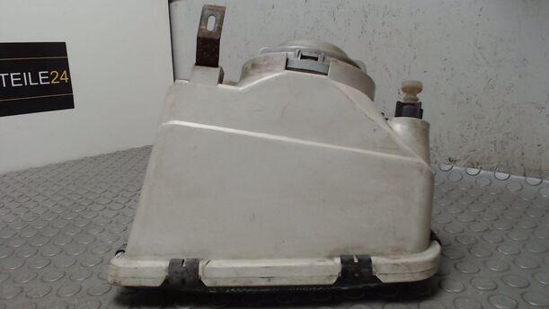 Foto: SCHEINWERFER RECHTS ( '82 ) eines Ford Sierra CL