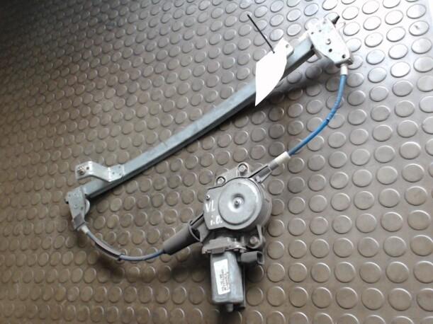 Foto: FENSTERHEBER VL eines Fiat Bravo 1.6 16V SX