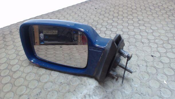 Foto: AUSSENSPIEGEL MECH INNENVESTELLB LINKS eines Ford Escort C