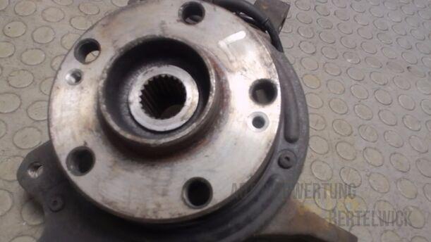 Foto: ACHSSCHENKEL VORNE LINKS eines Renault Safrane V6i (RT)