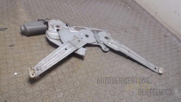 Foto: FENSTERHEBER ELEKTRISCH HINTEN RECHTS eines Renault Safrane V6i (RT)