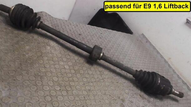 Foto: ANTRIEBSWELLE RECHTS eines Toyota Corolla 1.6 Si