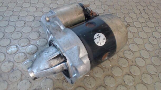 Foto: ANLASSER / STARTER eines Mazda 323 S 1.5