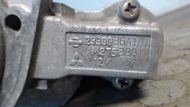 Foto: ANLASSER / STARTER eines Nissan Sunny SLX