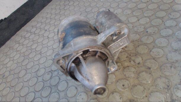 Foto: ANLASSER / STARTER eines Mitsubishi Colt 1300 GL