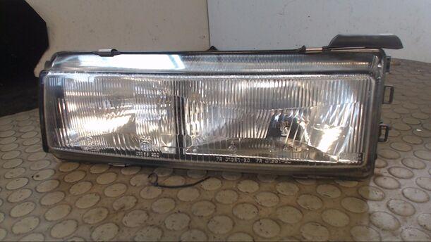 Foto: HAUPTSCHEINWERFER LINKS eines Mitsubishi Colt 1300 GL