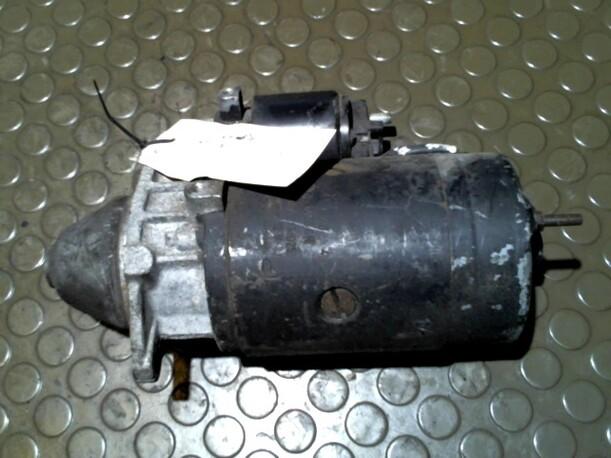 Foto: ANLASSER / STARTER BOSCH eines Opel Kadett E Caravan LS