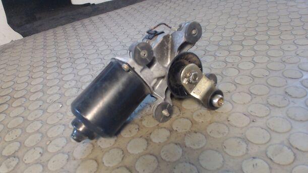 Foto: SCHEIBENWISCHERMOTOR VORN eines Mazda 323 F 1.5