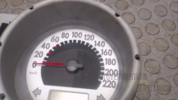Foto: TACHOEINHEIT eines VW Lupo 1.0 GT