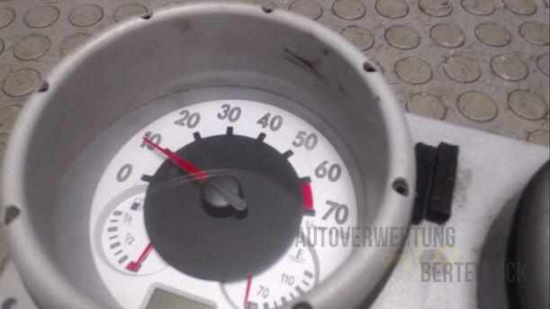 Foto: TACHOEINHEIT eines VW Lupo 1.0 GT