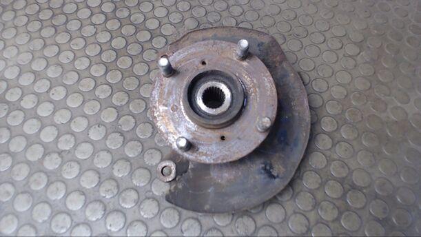 Foto: ACHSSCHENKEL VORNE LINKS eines Suzuki Swift 1.0 GL