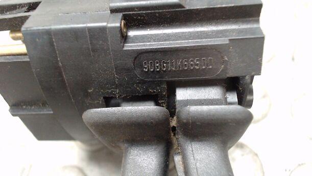Foto: SCHEIBENWISCHERSCHALTER / LICHTSCHALTER eines Ford Sierra Coupe CLX