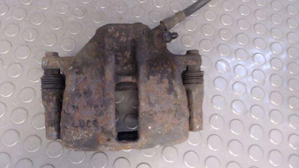 Foto: BREMSSATTEL VORN LINKS eines Seat Inca 1.9D Profi