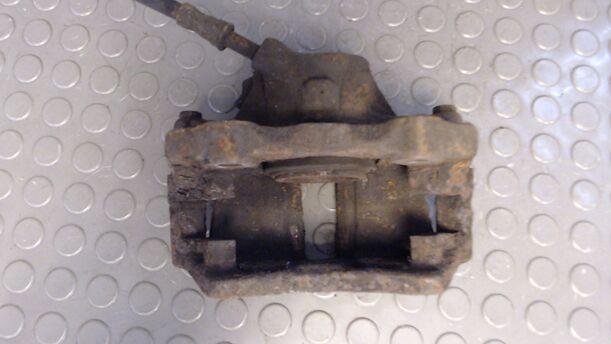 Foto: BREMSSATTEL VORN LINKS eines Seat Inca 1.9D Profi