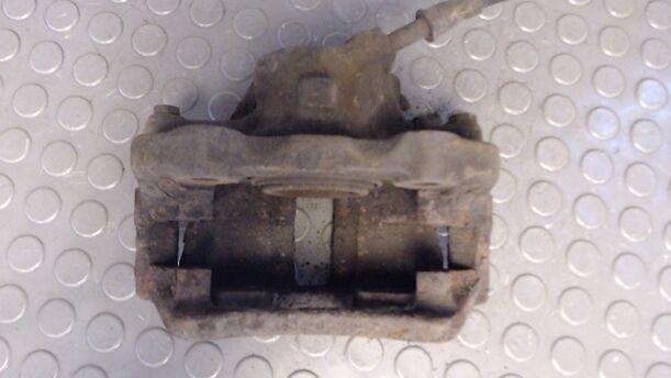 Foto: BREMSSATTEL VORN RECHTS eines Seat Inca 1.9D Profi
