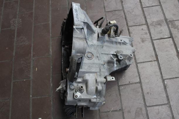 Foto: SCHALTGETRIEBE 5-GANG eines Honda Concerto 1.5i 16V