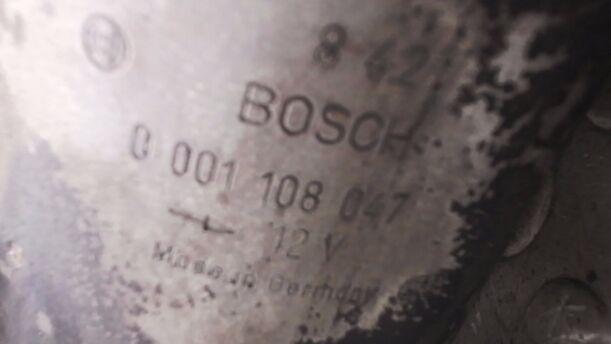Foto: ANLASSER / STARTER BOSCH eines Opel Omega Caravan LS