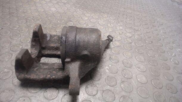 Foto: BREMSSATTEL VORNE LINKS eines Lancia Delta 1.8 i.e.