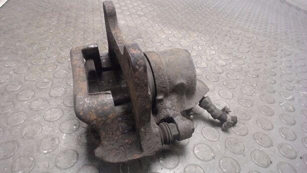 Foto: BREMSSATTEL VORNE RECHTS eines Lancia Delta 1.8 i.e.