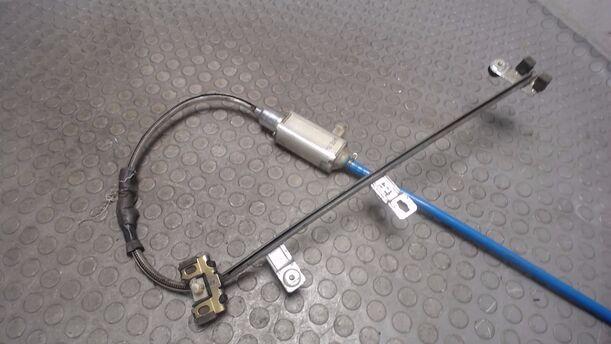 Foto: FENSTERHEBER ELEKTRISCH VORN LINKS eines Lancia Delta 1.8 i.e.
