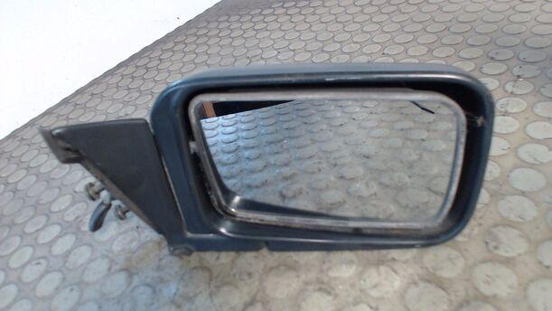 Foto: AUSSENSPIEGEL MECH. INNENVERSTELLB RECHTS eines Nissan Sunny SLX