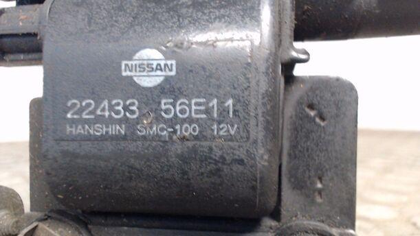 Foto: ZÜNDSPULE eines Nissan Sunny SLX