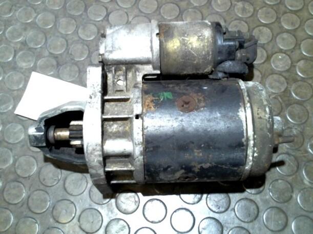 Foto: ANLASSER / STARTER eines Lancia Thema i.e. turbo