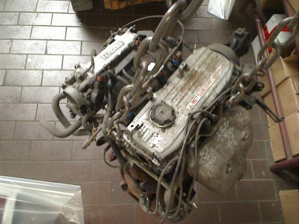 Foto: MOTOR 4G13 eines Mitsubishi Colt 1300 GLi