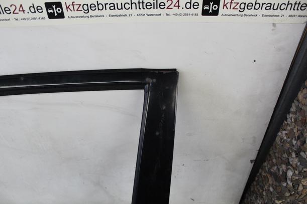 Foto: TÜR VORNE LINKS eines Mitsubishi Colt 1300 GLi
