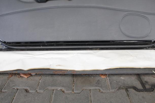 Foto: TÜR VORNE LINKS eines Mitsubishi Colt 1300 GLi