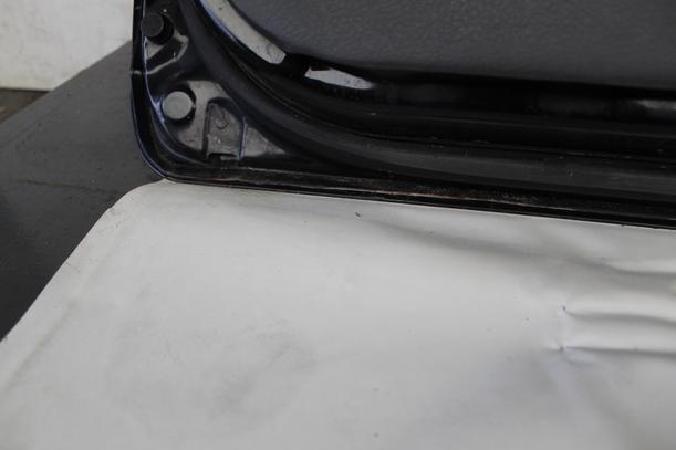 Foto: TÜR VORNE LINKS eines Mitsubishi Colt 1300 GLi