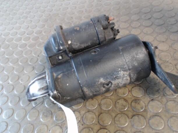 Foto: ANLASSER / STARTER eines Opel Vectra Special