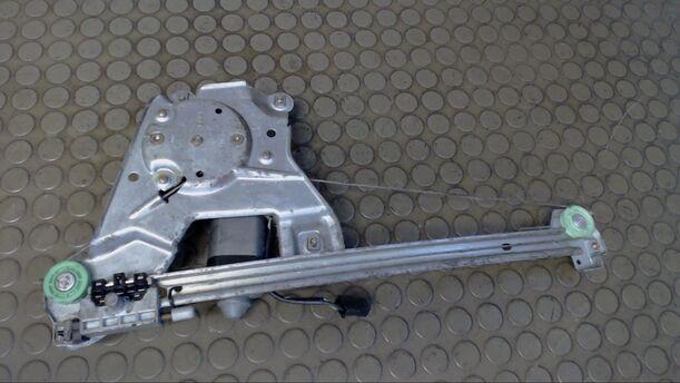 Foto: FENSTERHEBER ELEKTRISCH HINTEN LINKS eines Audi 100 2.3 E