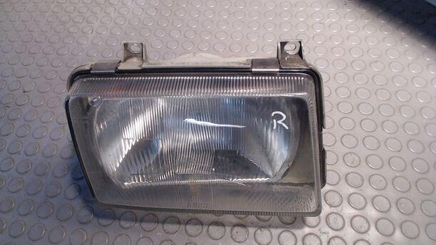 Foto: HAUPTSCHEINWERFER RECHTS eines Seat Ibiza 1.2 L