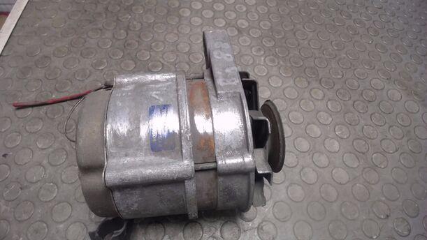 Foto: LICHTMASCHINE eines Lancia Delta 1600 i.e. GT