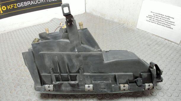 Foto: SCHEINWERFER LINKS ( OHNE LWR / OHNE ZUSATZLEUCHTE ) eines Ford Sierra CL