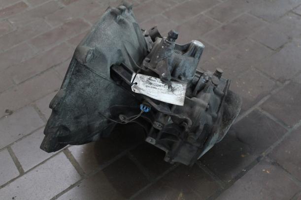 Foto: SCHALTGETRIEBE F13 eines Opel Corsa Eco