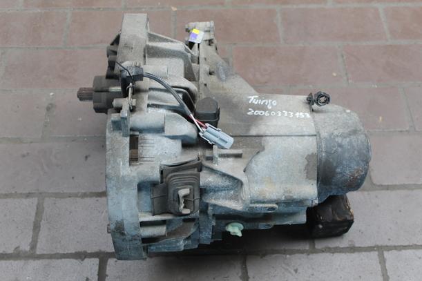 Foto: SCHALTGETRIEBE 5-GANG JB1052 eines Renault Twingo 1.3
