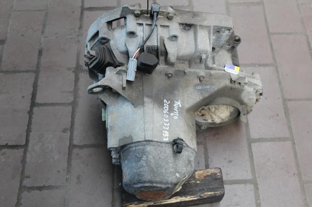 Foto: SCHALTGETRIEBE 5-GANG JB1052 eines Renault Twingo 1.3