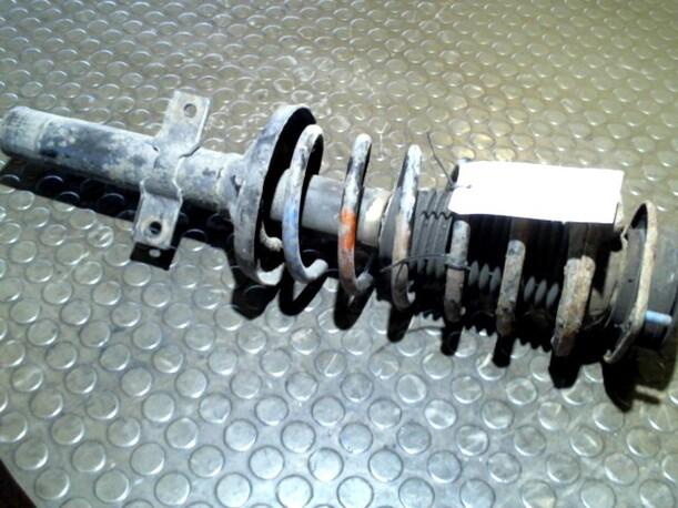 Foto: FEDERBEIN VL eines Ford Escort Turnier CL