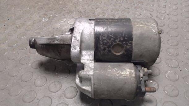Foto: ANLASSER / STARTER eines Nissan Micra LX