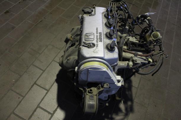 Foto: MOTOR D13B2 eines Honda Civic 1.3