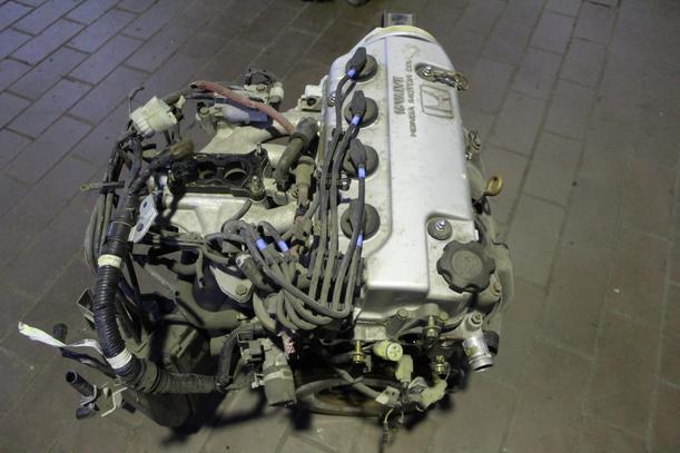 Foto: MOTOR D13B2 eines Honda Civic 1.3