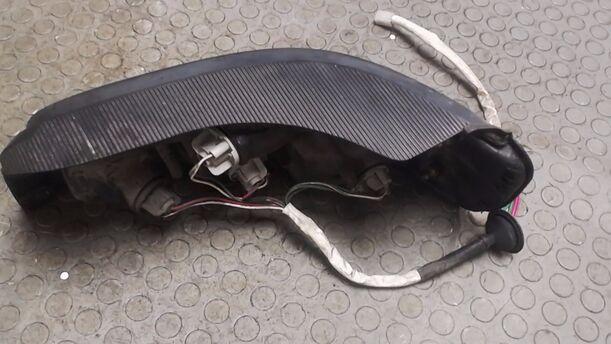 Foto: HECKLEUCHTE /  RÜCKLICHT LINKS eines Toyota Corolla 1.3 XL